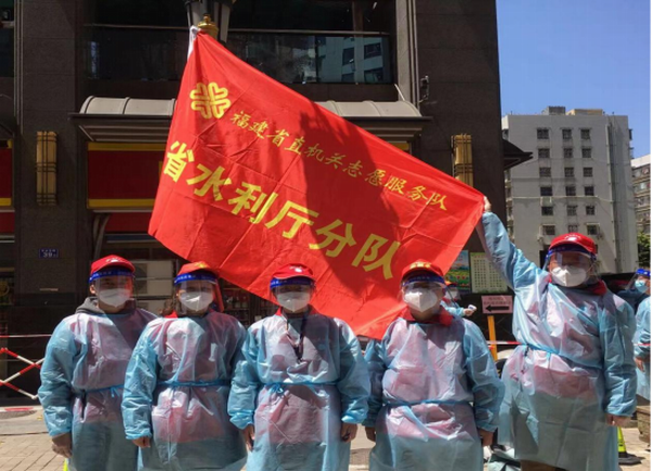 “疫”路有你   与“邻”同行